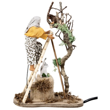 Mujer con niño en el árbol en movimiento serie 12 cm