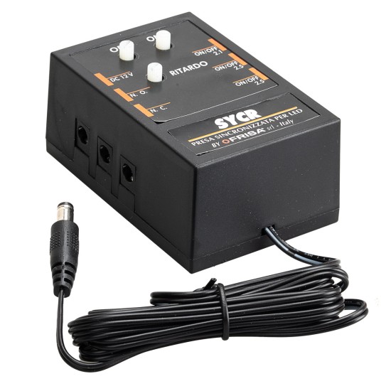 Presa multifunzione regolabile con 6 uscite per led