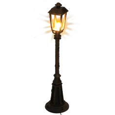Farola oxidada con lámpara inglesa de pie 9 cm 12v por