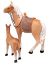 Caballo con potro de resina h 11 cm