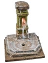 Fontana a colonna in polistirene cm 7x7x8,5 h per presepe Mondo