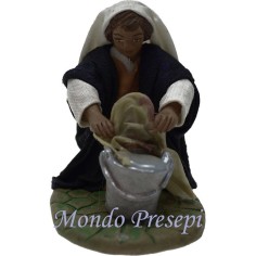 Cm 9 Lux Lavandaia inginocchiata Mondo Presepi