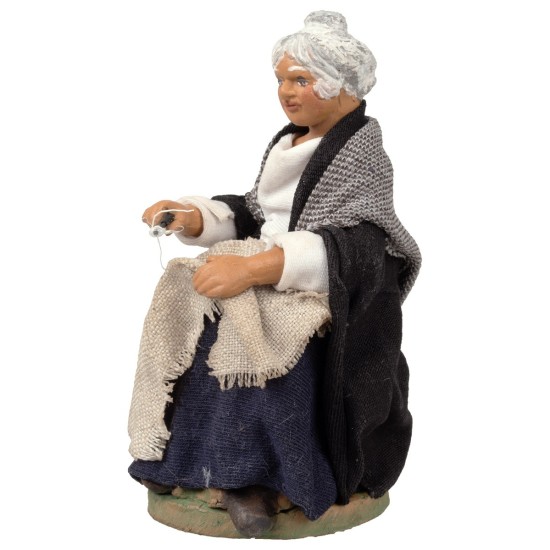 Old woman sewing series 12 cm for nativity scene Mondo Presepi