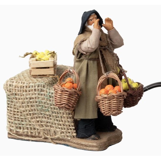 Vendedor con cestas de frutas serie 10 cm en movimiento por