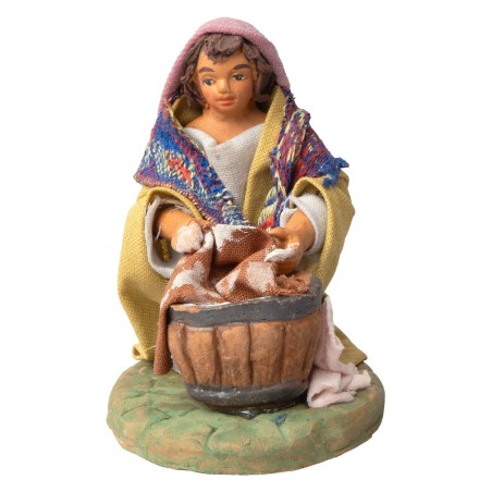 Lavandaia inginocchiata serie 10 cm Mondo Presepi