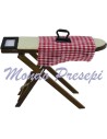 Asse da stiro con ferro cm 10x3x7 h.