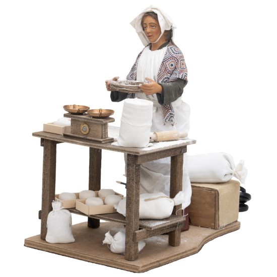 Carpenter series 30 cm in motion