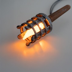 Antorcha h 4,1 cm parpadeante a LED naranja 12 v. 2