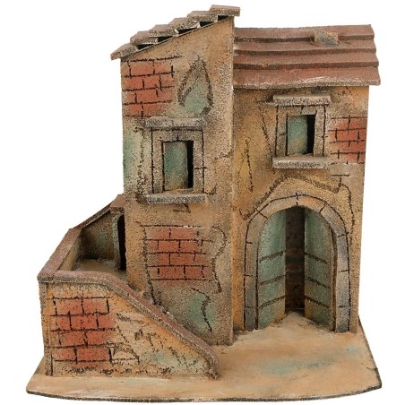 Neapolitan house with side staircase and entrance