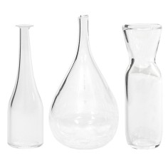 Set-bottle, glass flask and a quarter-glass