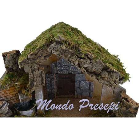 Cabaña con fuente funcional de 36x17x23 cm h. Mundo Pesebre