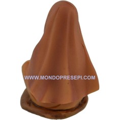 Cm 9 Mujer sentada con cesta Mundo Belenes 2