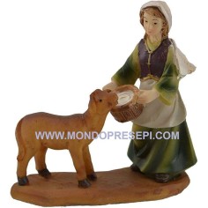 Cm 9 Mujer con oveja Mundo Pesebres