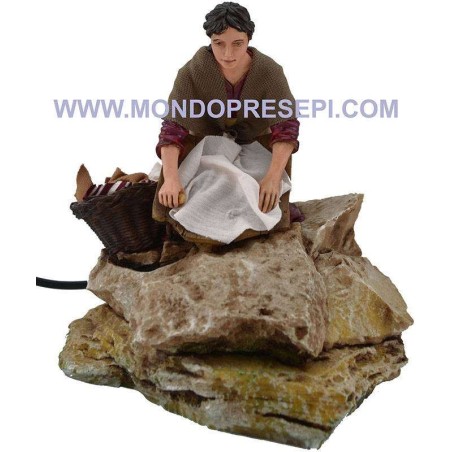 Washerwoman 20 cm in movement