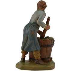 Boy pressing grapes 12 cm Fontanini 2